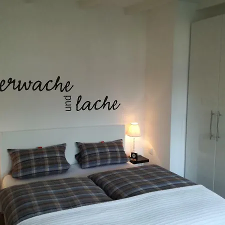 Zum Hof *